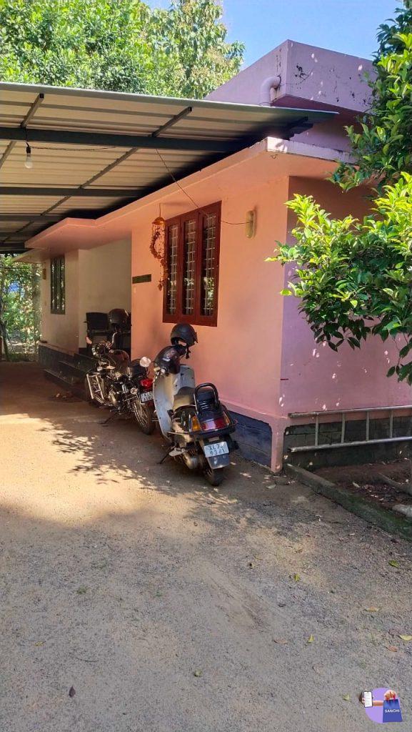 22.5സെന്റ് സ്ഥലവും വീടും വില്പനക്ക് തെള്ളകം,