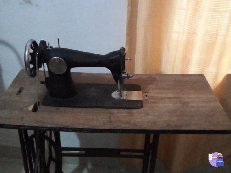 Tailoring machine