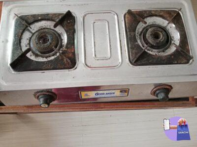 Gas stove