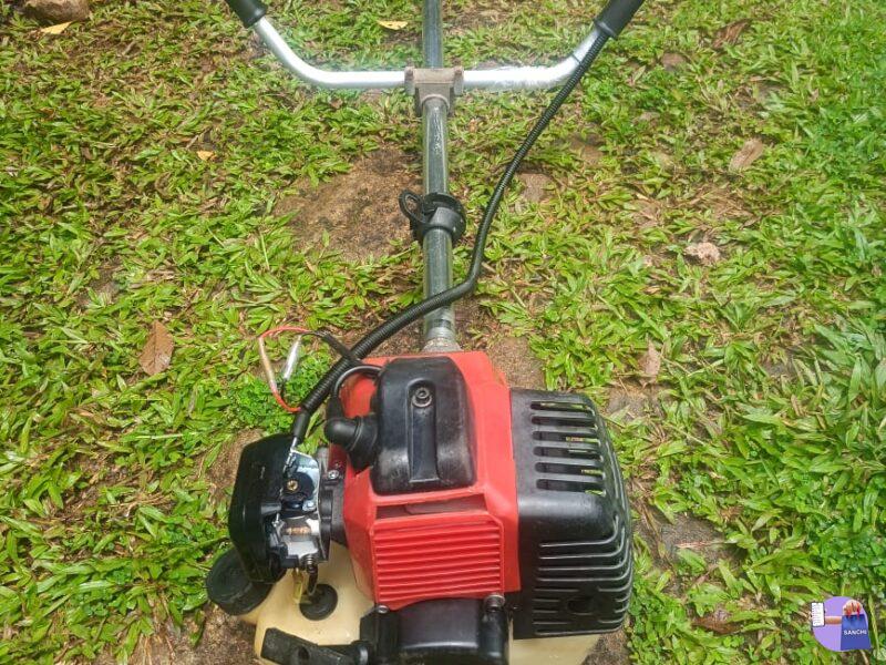 Grass cutting machine