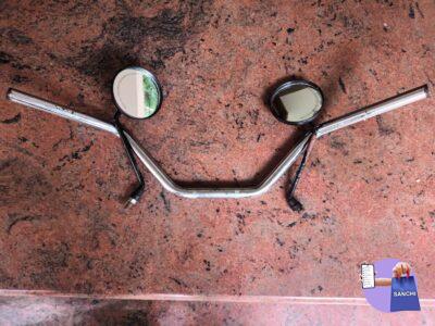 Handle and mirror