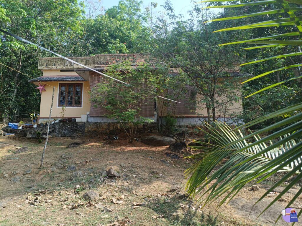 50 CENT LAND WITH HOUSE