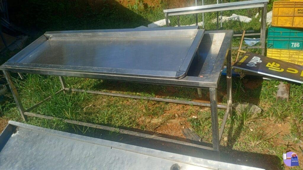 Wash table, electric trass