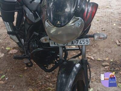 Bajaj Discover